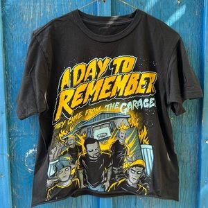 Cropped A Day to Remember “They Came from the Garage” zombies Hot Topic t-shirt